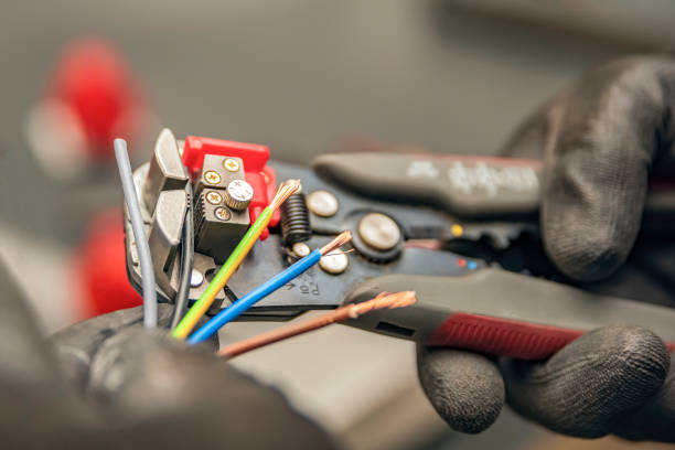 Best Affordable Emergency Electrician  in Key Center, WA