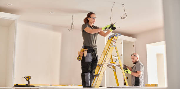 Best Local Electrician Companies  in Key Center, WA